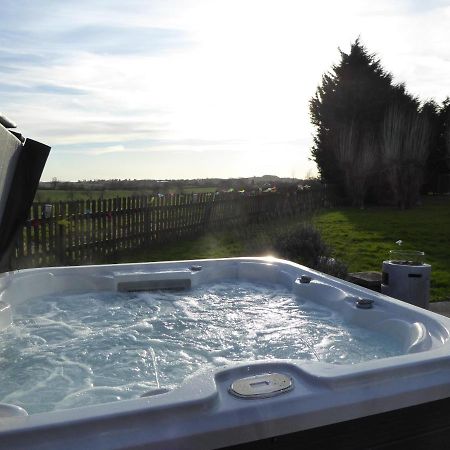 South View Country House Sleeps 12 - Hot Tub - Views Henley-in-Arden Exterior photo